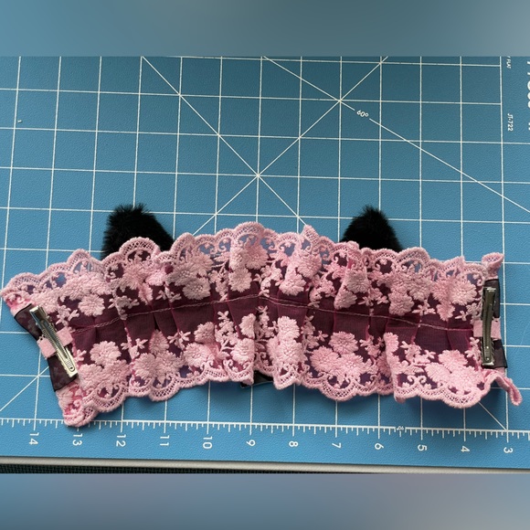 Hot Topic Kitty Ears Clip In Accessory - Picture 3 of 4